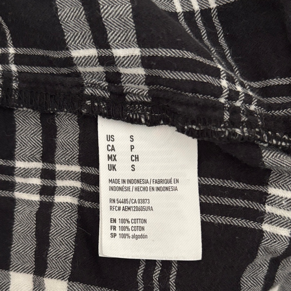 American Eagle Outfitters Black and White Checkered Men's Shirt - Picture 4 of 4